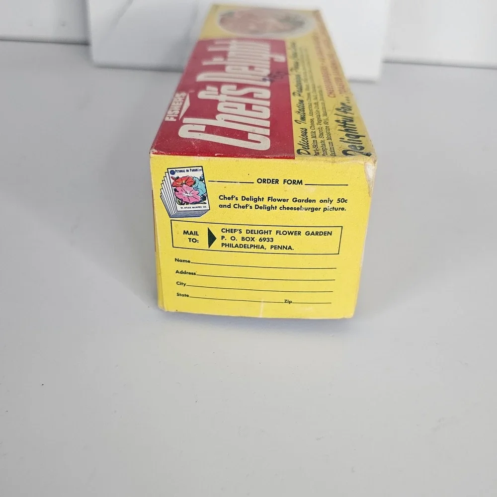Vintage Fisher Cheese Co. Chef's Delight Empty Cardboard 2‎ lb Cheese Box